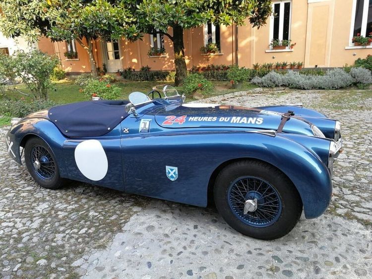 JAGUAR XK 120 ROADSTER