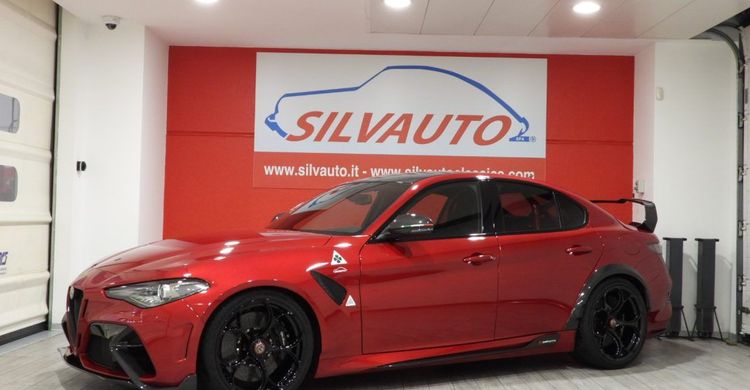 Alfa Romeo ROMEO GIULIA GTAM 2.9 V6 BI-TURBO 540CV