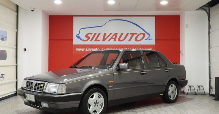 Lancia THEMA 8.32 “FERRARI” 215CV I^ SERIE