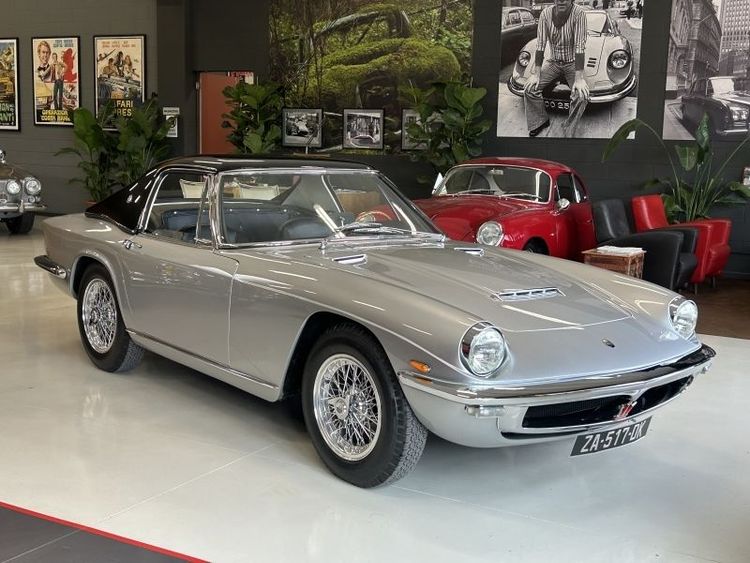 MISTRAL 3.7 CABRIO con HARD TOP