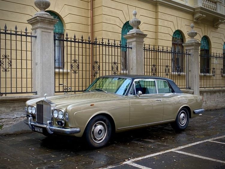ROLLS ROYCE Corniche coupe ( Italiana )
