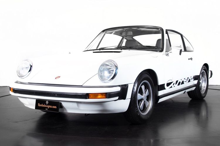 Porsche 911 Carrera 2.7