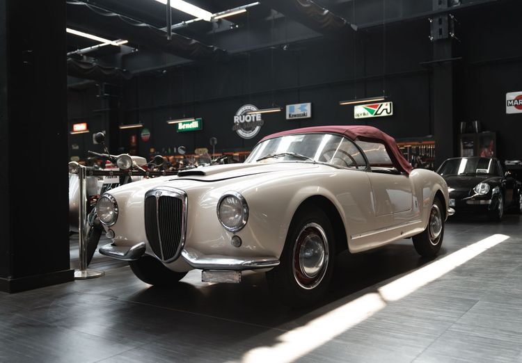 Lancia Aurelia B24S Spider America