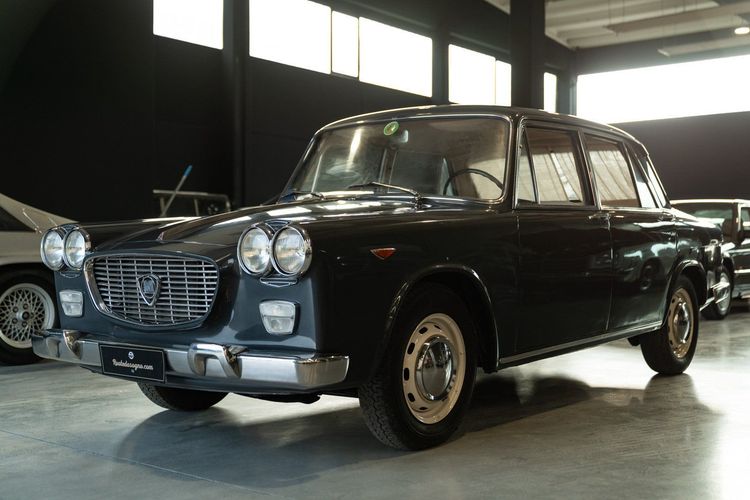 Lancia FLAVIA 1500 BERLINA