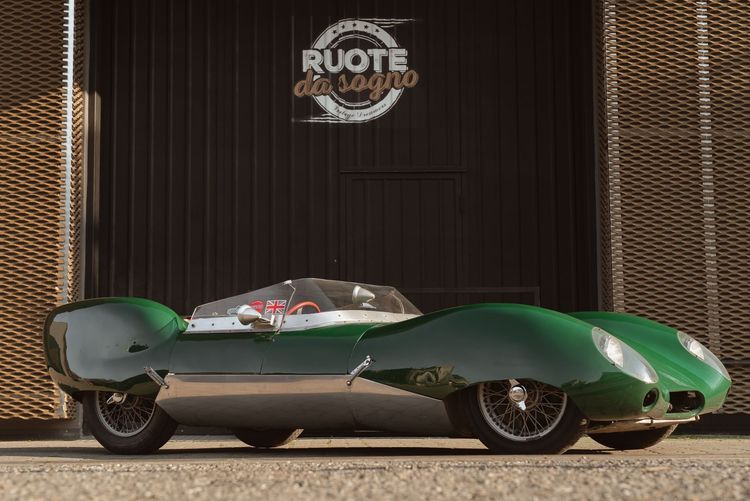 Lotus Eleven