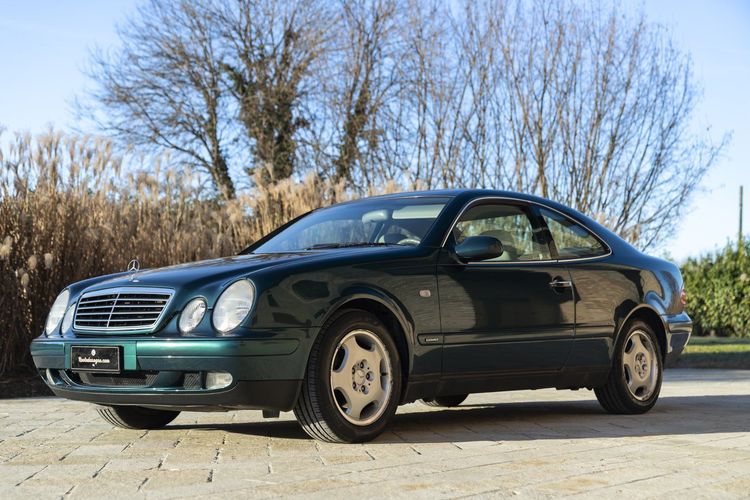 Mercedes-Benz CLK 200 COUPE'