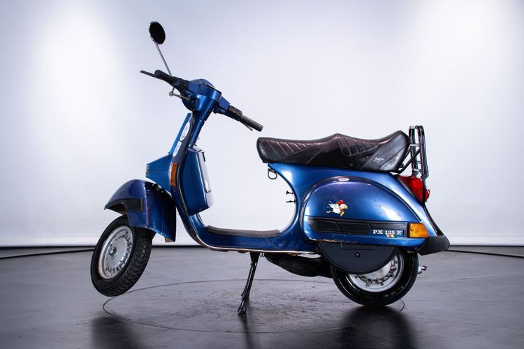 Piaggio VESPA 125 PX ARCOBALENO