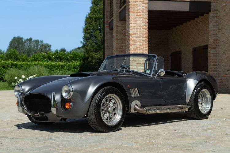 Pilgrim PILGRIM SUMO "AC COBRA REPLICA"