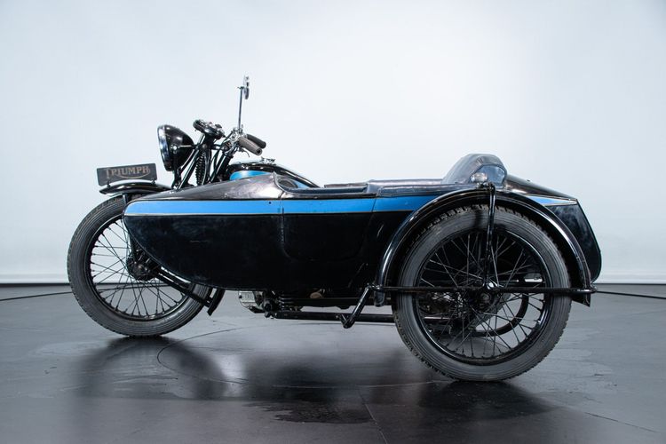 Triumph CSD 550 SIDECAR